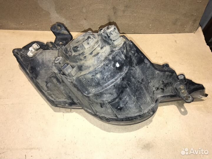 Фара левая для Ssang Yong Actyon Sport 2006-2012