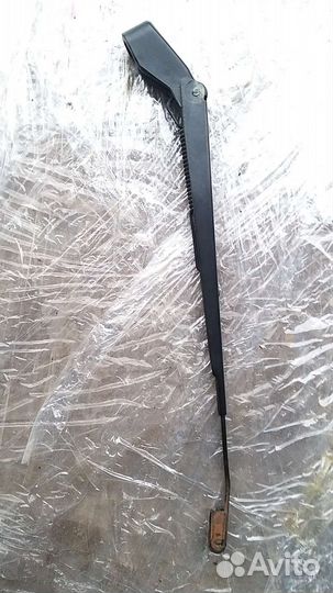 Поводок заднего дворника сантамо santamo