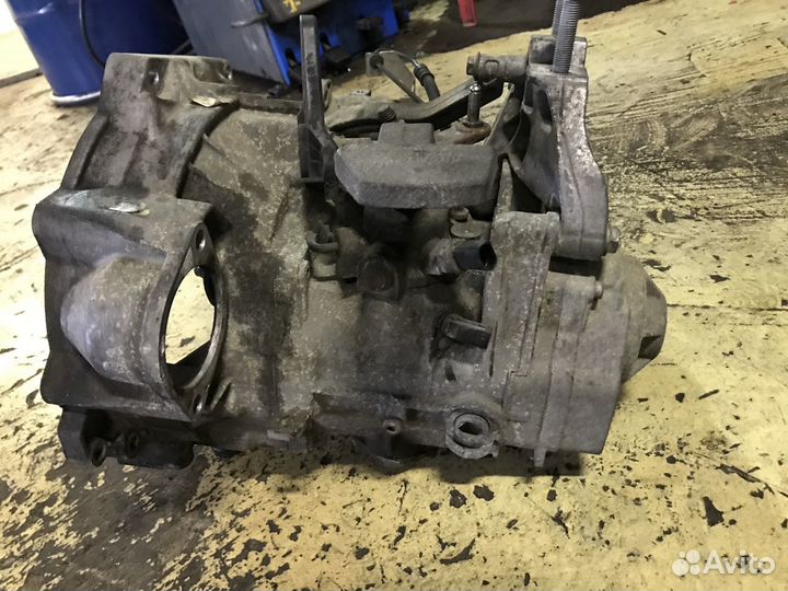 Коробка передач Passat B7 МКПП 6ст