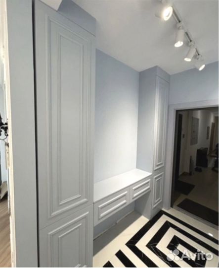 Шкаф на заказ минимализм