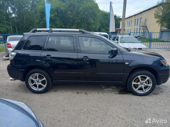 Mitsubishi Outlander 2.0 МТ, 2003, 140 000 км