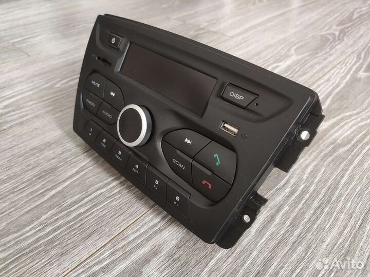 Итэлма Штатная кнопочная магнитола на Datsun, Лада