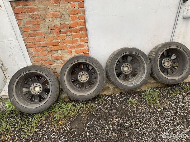 Комплект колес на bmw 3 серии r17
