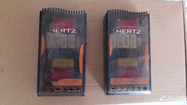 Продам кроссоверы Hertz