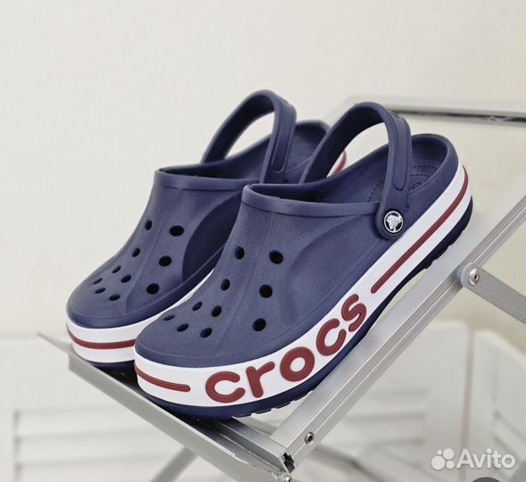 Crocs женские