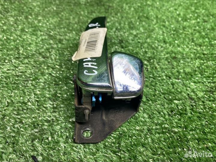 Ручка внутренняя задняя правая Hyundai Sonata 5