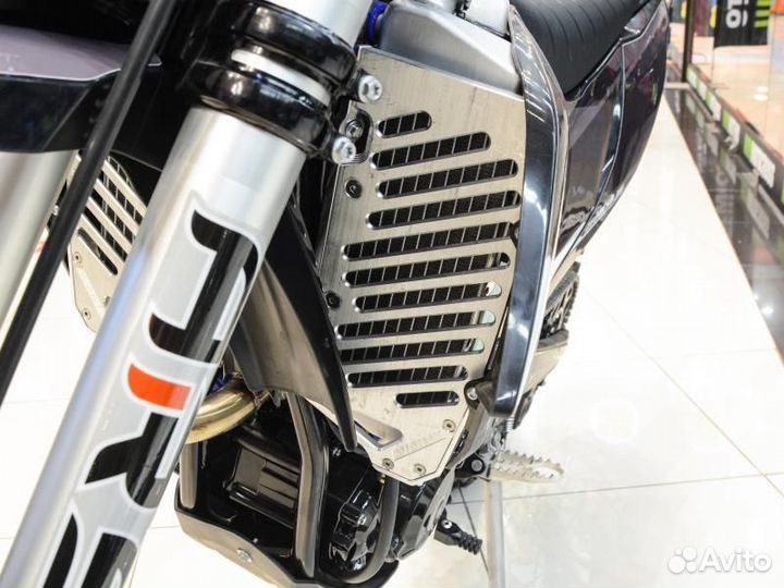 Мотоцикл Avantis Enduro 300 Carb PRO Exclusive