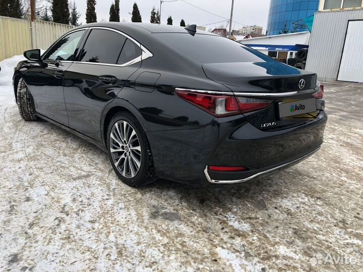 Lexus ES, 2018