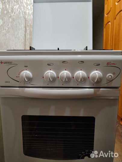 Кухонная плита газовая