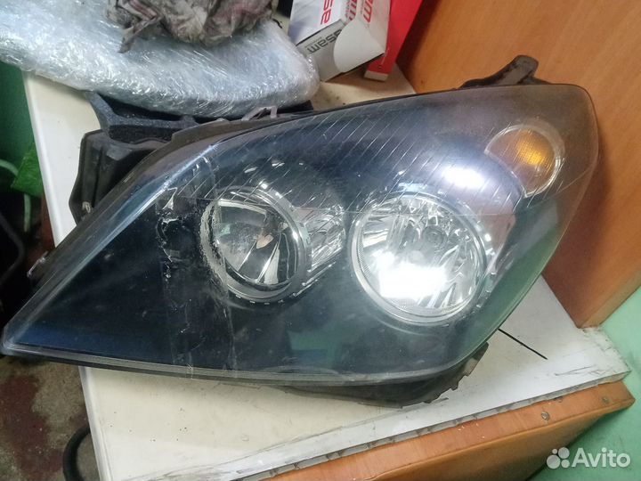 Фарa лeвая Оpеl Аstrа Н