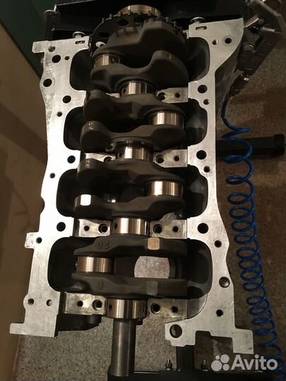 Двигатель Mitsubishi 4B12 4J12