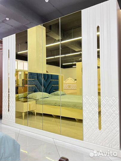 Спальный Гарнитур