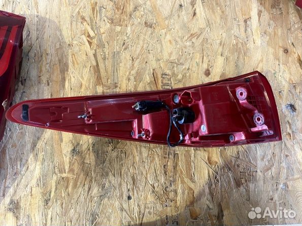Киа Спортейдж фонарь задний правый В крыло