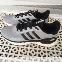 Кроссовки Adidas 45 (28,5 см по стельке)