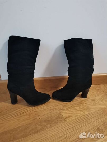 Зимние женские сапоги 38