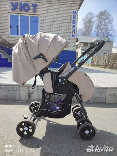 Прогулочная коляска