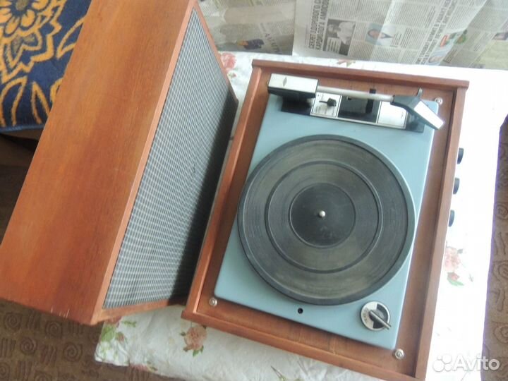 Отличный проигрыватель с новой иглой