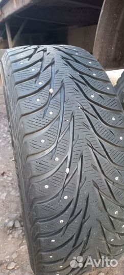 Yokohama Advan A052 235/55 R18
