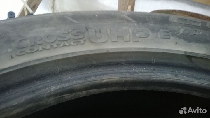 Continental CrossContact UHP E 225/55 R18