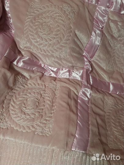 Продаётся новое покрывало