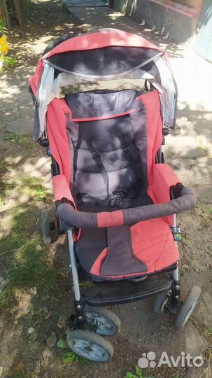 Прогулочная коляска