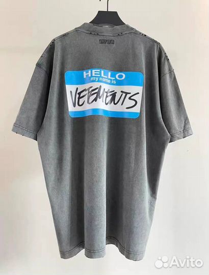 Футболка vetements