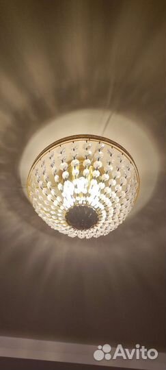 Светильник потолочный