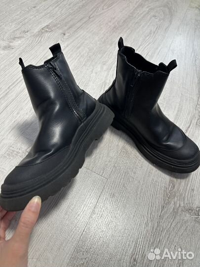 Ботинки Zara 34 для девочки