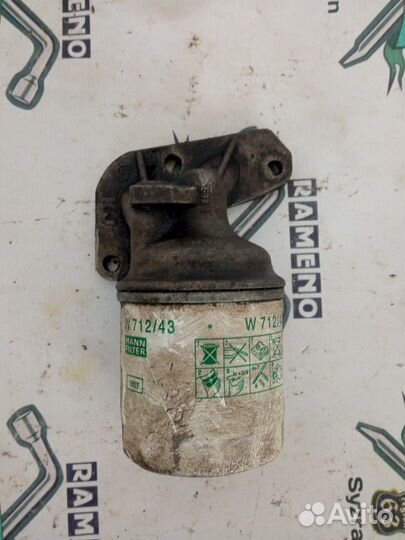 Крепление масляного фильтра Ford Focus