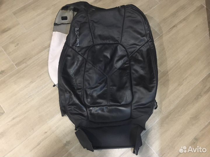 Обшивка сидения правого Porshe Cayenne 2010-17