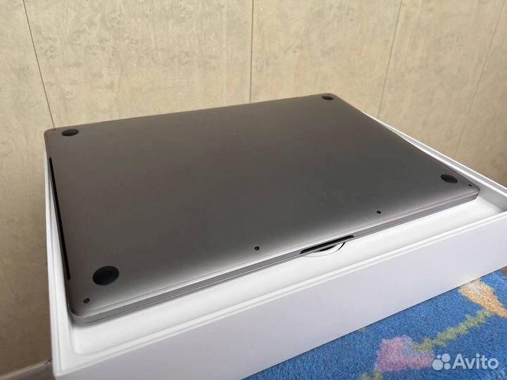 Macbook pro 15 2016