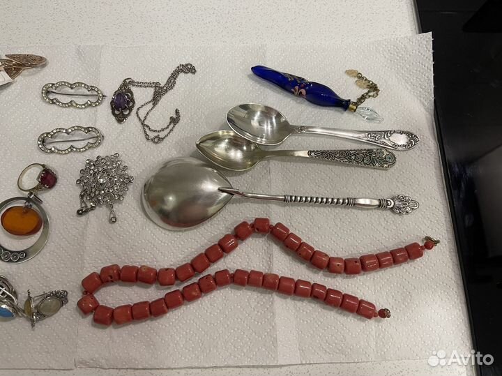 Бижутерия, серебро, ложки, флакон и т.д