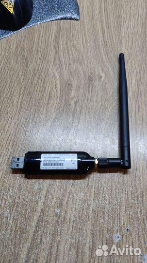 Сетевой адаптер WiFi D-Link DWA-137 USB