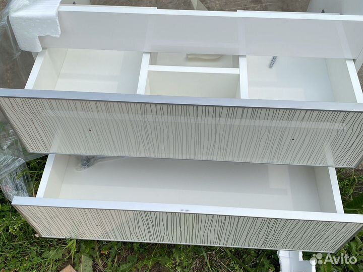 Тумба навесной 70 см/и 60 см