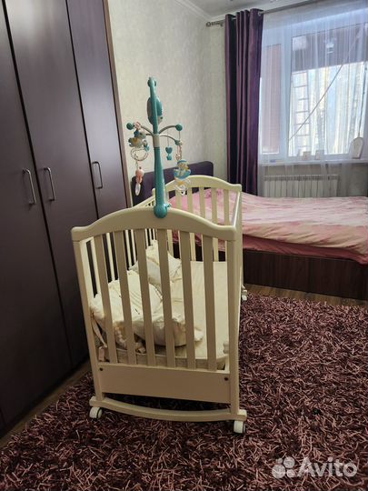 Детская кроватка италия массив