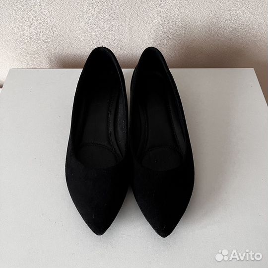 Туфли лодочки на низком каблуке