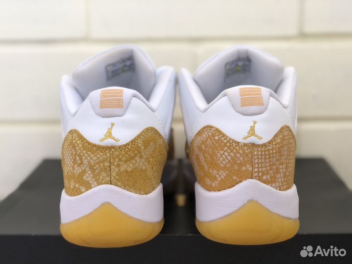 Air Jordan 11 Retro Low 