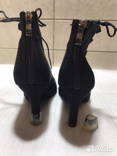 Туфли для танцев. Танцевальные туфли. Новые