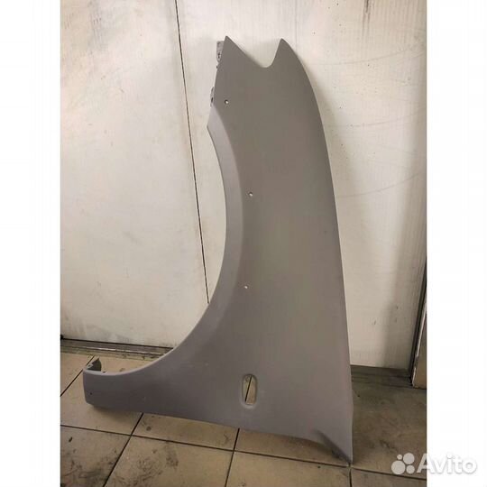 Крыло переднее левое Mitsubishi l200 (kb) пластик