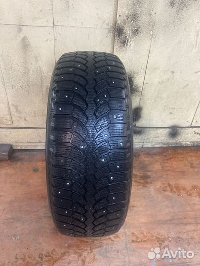 Bridgestone Blizzak Spike-01 265/60 R18