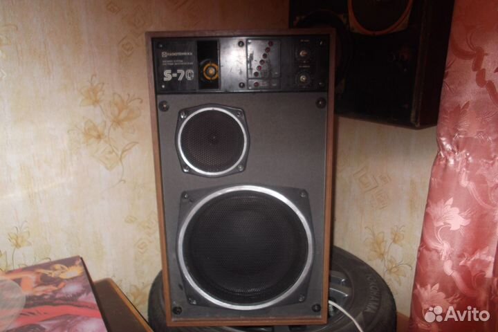 Колонки разные