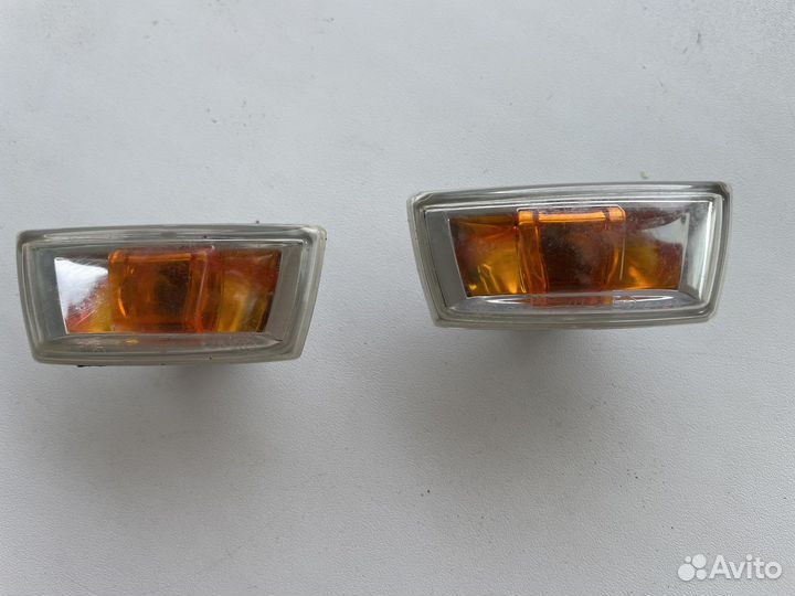 Повторитель поворотника на крыло Авео Т300