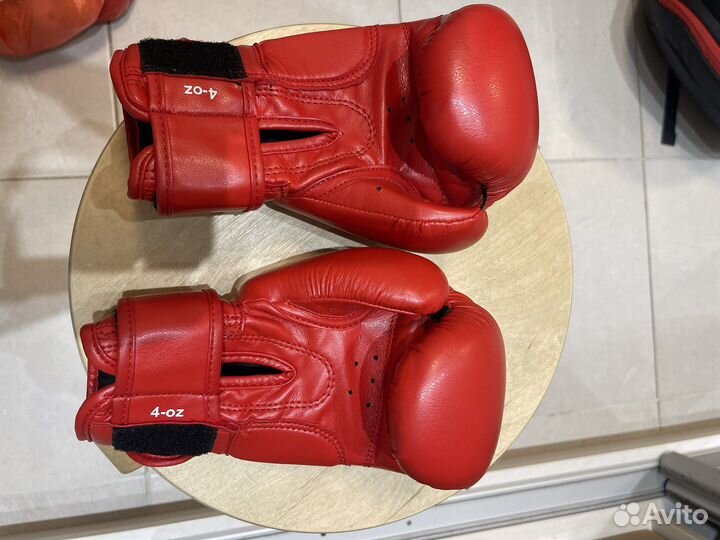 Боксерские перчатки новые детские 4 oz