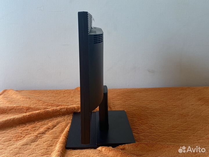 Монитор Acer V196hqlab