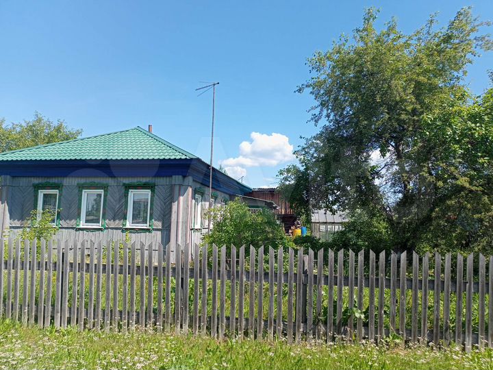 Дом 80 м² на участке 9 сот.