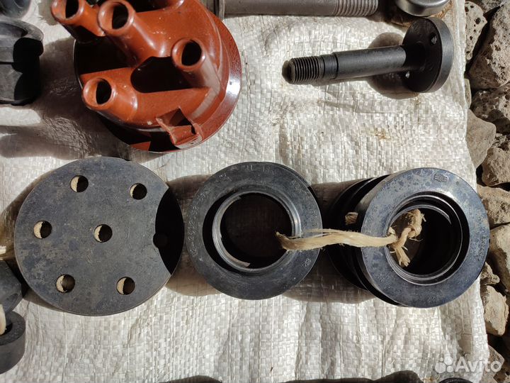 Запчасти газ 24