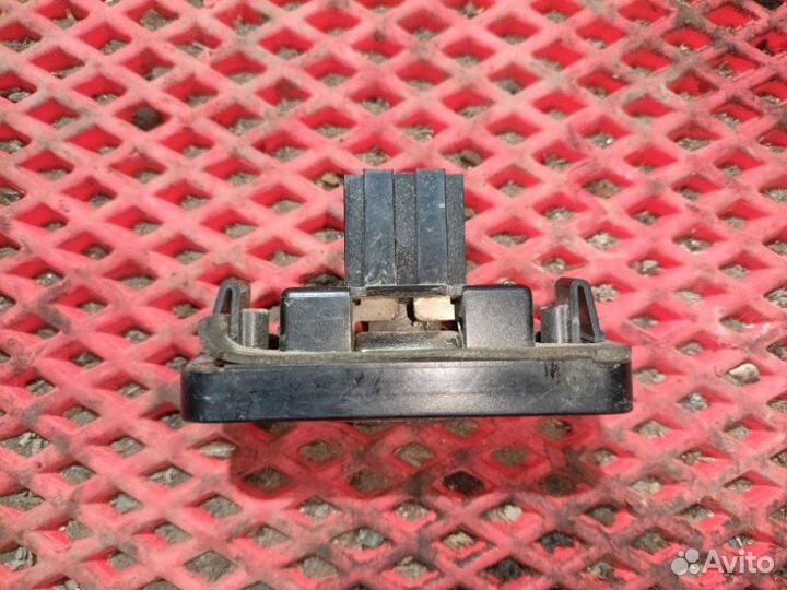 Плафон освещения Mercedes-Benz S-Class W220 M112