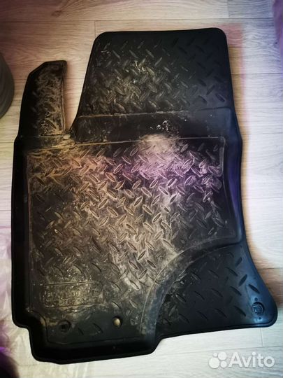 Резиновые коврики KIA Cerato