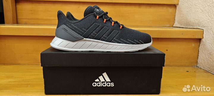 Кроссовки Adidas 41 размер оригинал