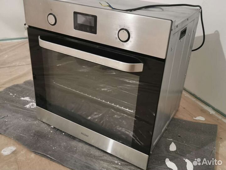 Духовой шкаф Нaier